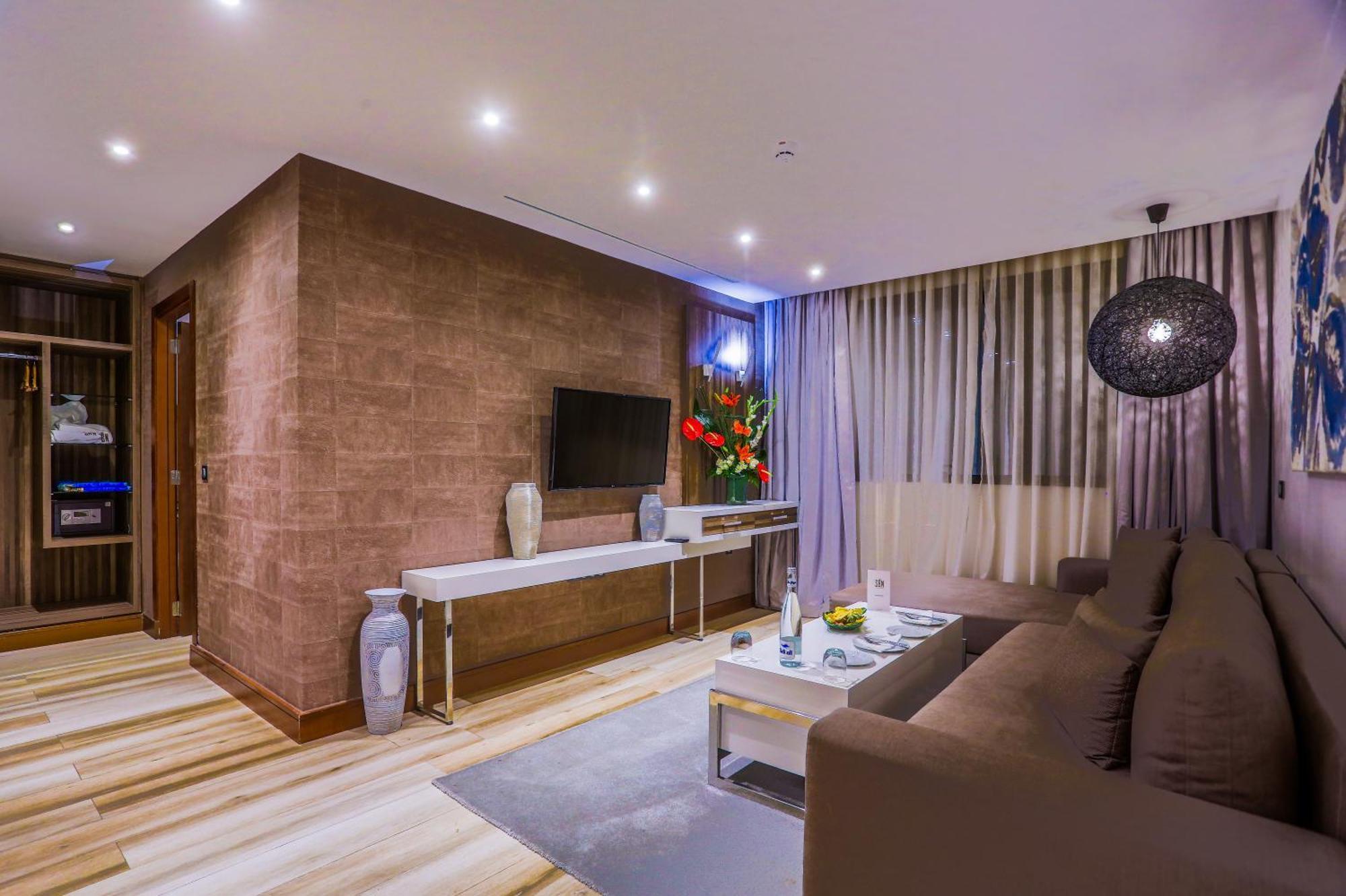 SBN Suite Hôtel Tanger Ngoại thất bức ảnh